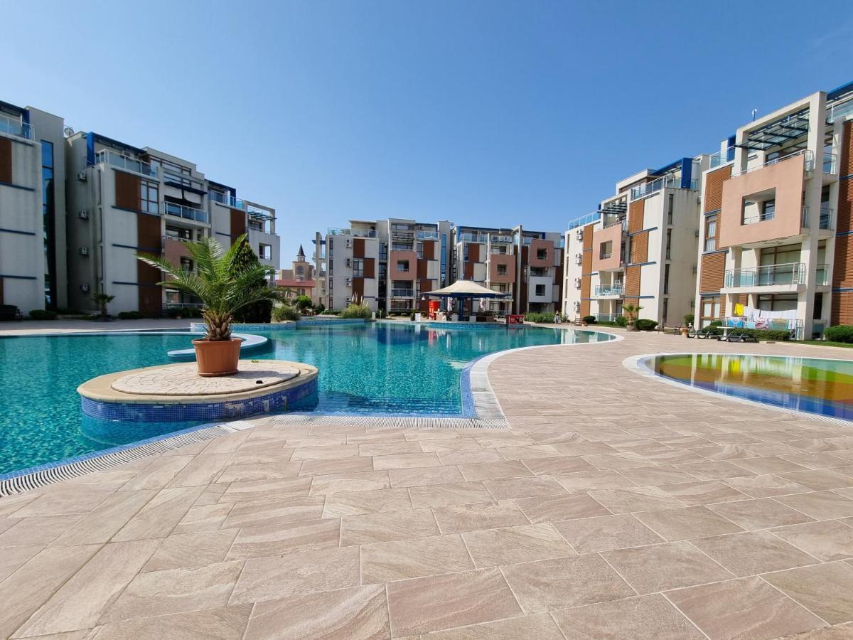 Studio Apartment With Balcony 300M From Beach Napospart Kültér fotó
