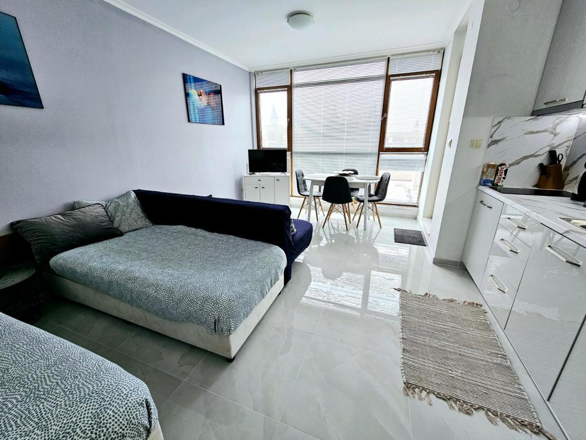 Studio Apartment With Balcony 300M From Beach Napospart Kültér fotó