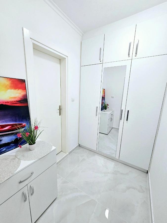 Studio Apartment With Balcony 300M From Beach Napospart Kültér fotó